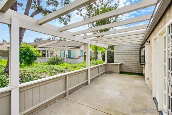 $699,000 | 5571 Adobe Falls Road, Unit D, San Diego, CA 92120