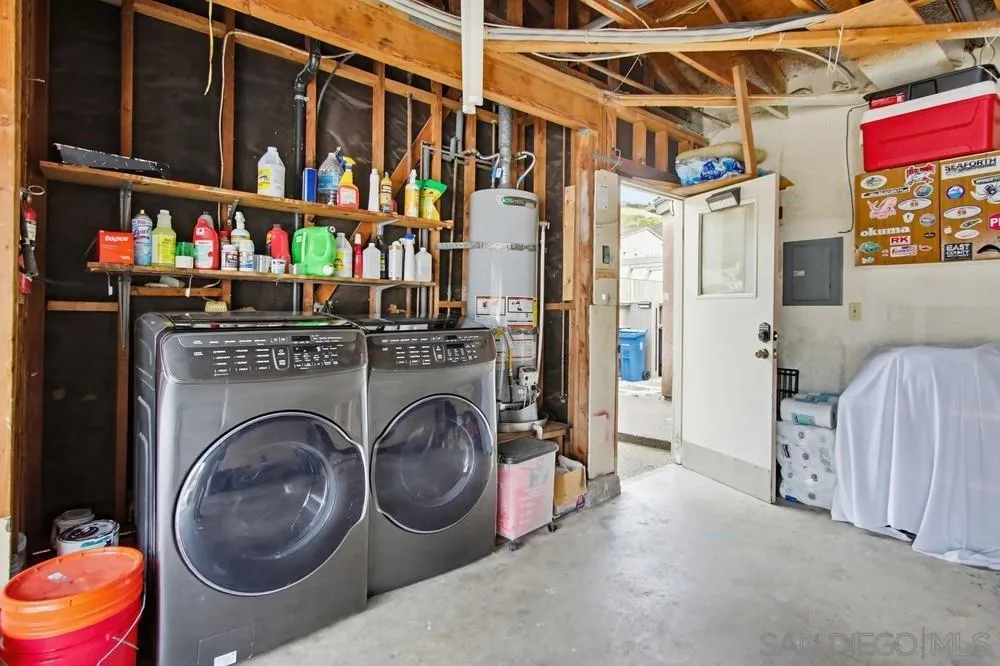 5571 Adobe Falls Road, Unit D San Diego, CA 92120 - Photo 49 of 60