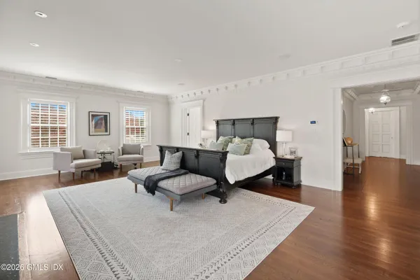 $7,895,000 | 4 Cherry Blossom Lane, Greenwich, CT 06831