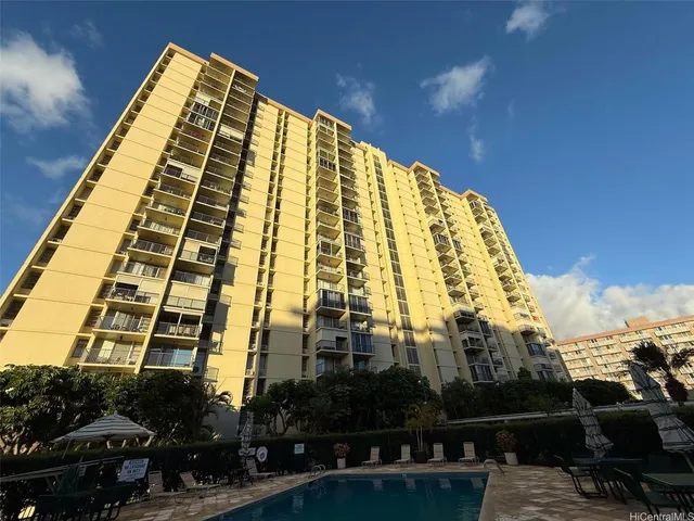 a view of a large building