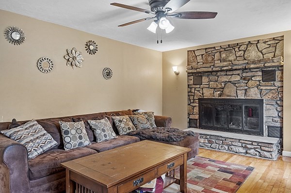 166 Doyle Road Holden, MA 01520 - Photo 15 of 42 Gallery Image 15
