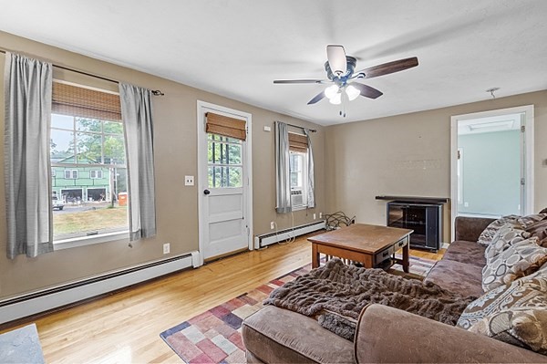 166 Doyle Road Holden, MA 01520 - Photo 19 of 42 Gallery Image 19
