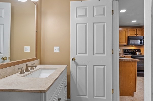 166 Doyle Road Holden, MA 01520 - Photo 39 of 42 Gallery Image 39