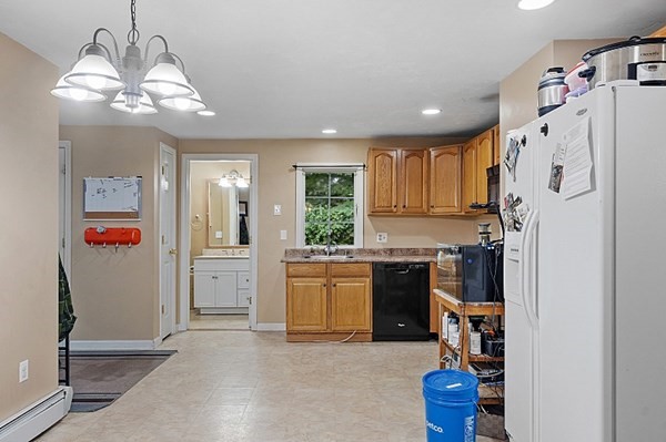 166 Doyle Road Holden, MA 01520 - Photo 40 of 42 Gallery Image 40