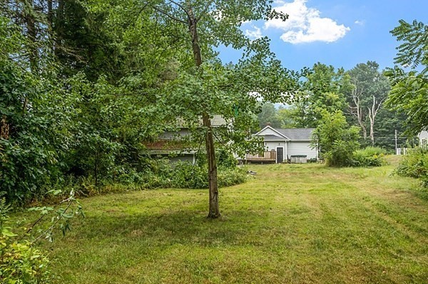 166 Doyle Road Holden, MA 01520 - Photo 8 of 42 Gallery Image 8