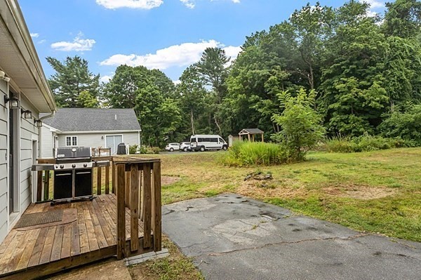 166 Doyle Road Holden, MA 01520 - Photo 9 of 42 Gallery Image 9