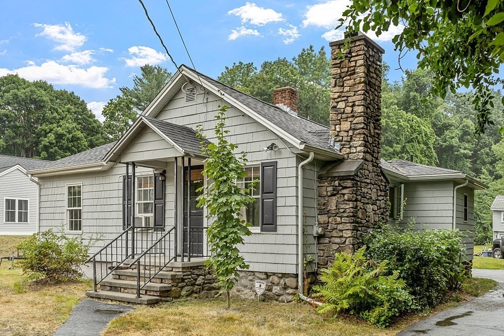 166 Doyle Road Holden, MA 01520 - Photo 10 of 42 Gallery Image 10