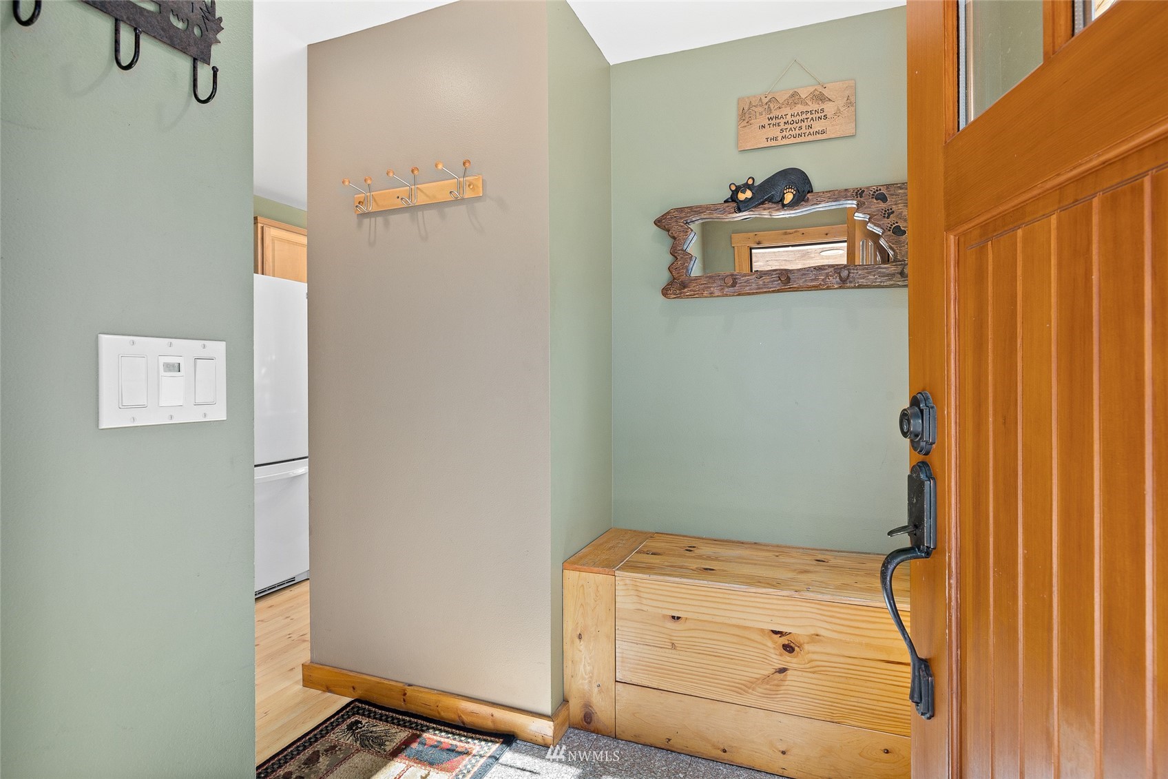 806 Fs 4517 Road Cle Elum, WA 98922 - Photo 3 of 32 Gallery Image 3