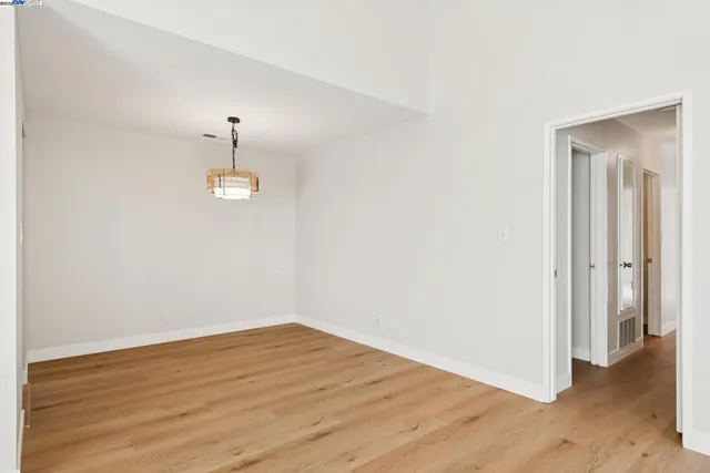 $999,000 | 1042 Mangrove Lane, Alameda, CA 94502