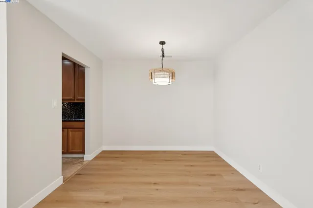 $999,000 | 1042 Mangrove Lane, Alameda, CA 94502