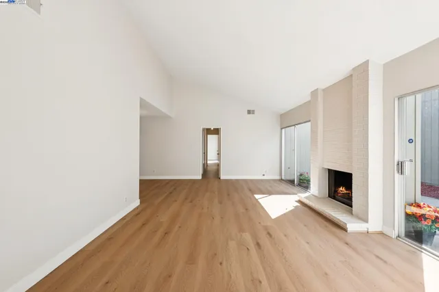 $999,000 | 1042 Mangrove Lane, Alameda, CA 94502