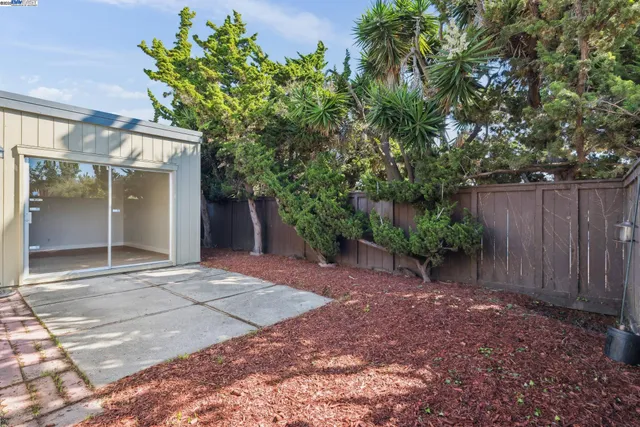 $999,000 | 1042 Mangrove Lane, Alameda, CA 94502