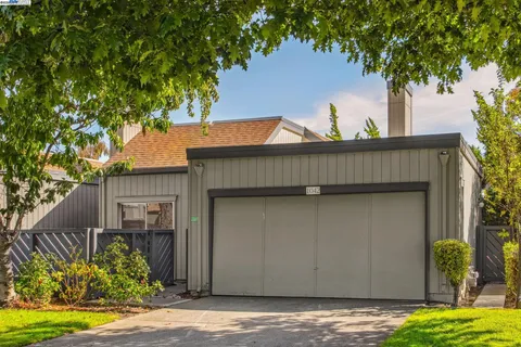 $949,000 | 1042 Mangrove Lane, Alameda, CA 94502