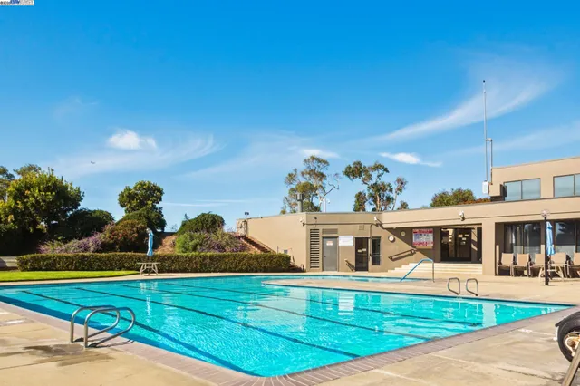 $999,000 | 1042 Mangrove Lane, Alameda, CA 94502