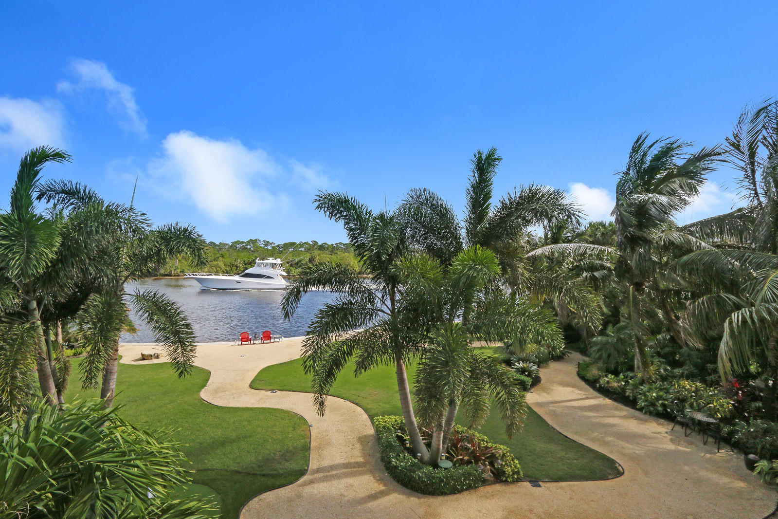 14062 Paradise Point Road Palm Beach Gardens, FL 33410 - Photo 23 of 61 Back Yard