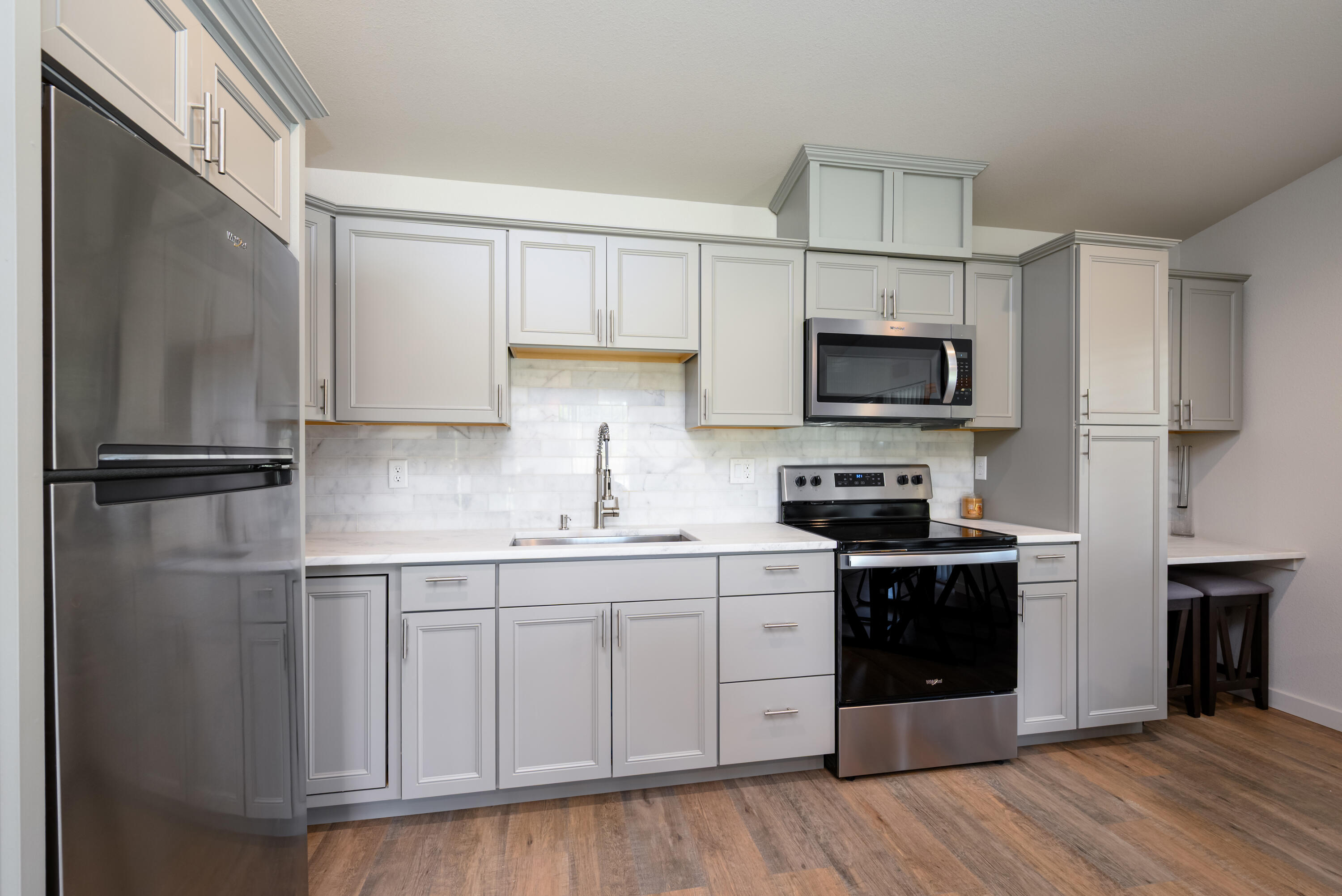 2546 Fisher Road Roseburg, OR 97471 - Photo 41 of 59 a kitchen with a sink appliances and cabinets