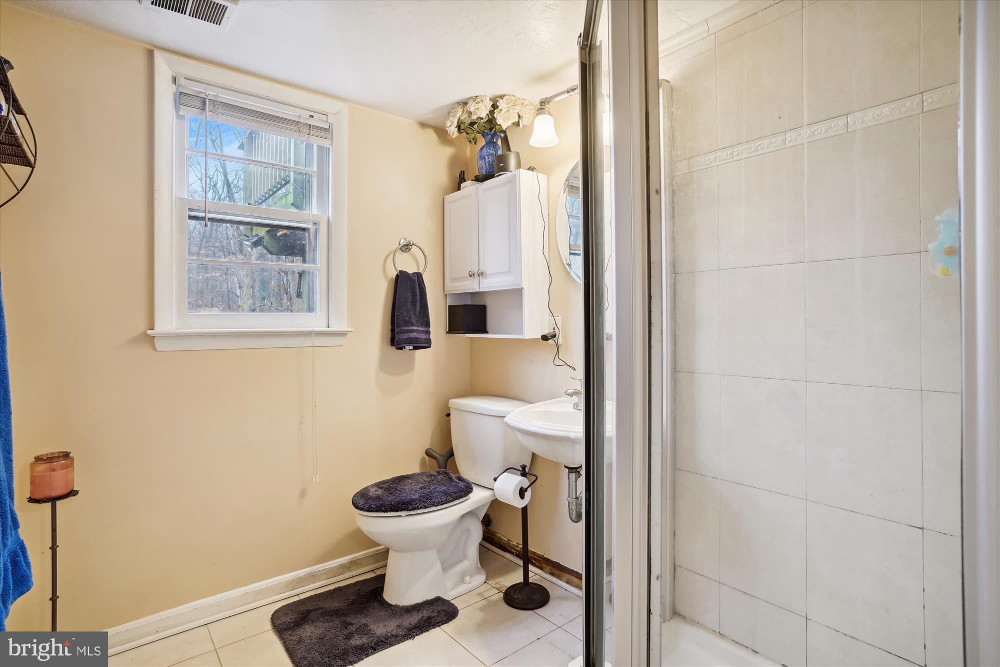 7115 Hadlow Court Springfield, VA 22152 - Photo 26 of 45 Full Bath - Lower Level