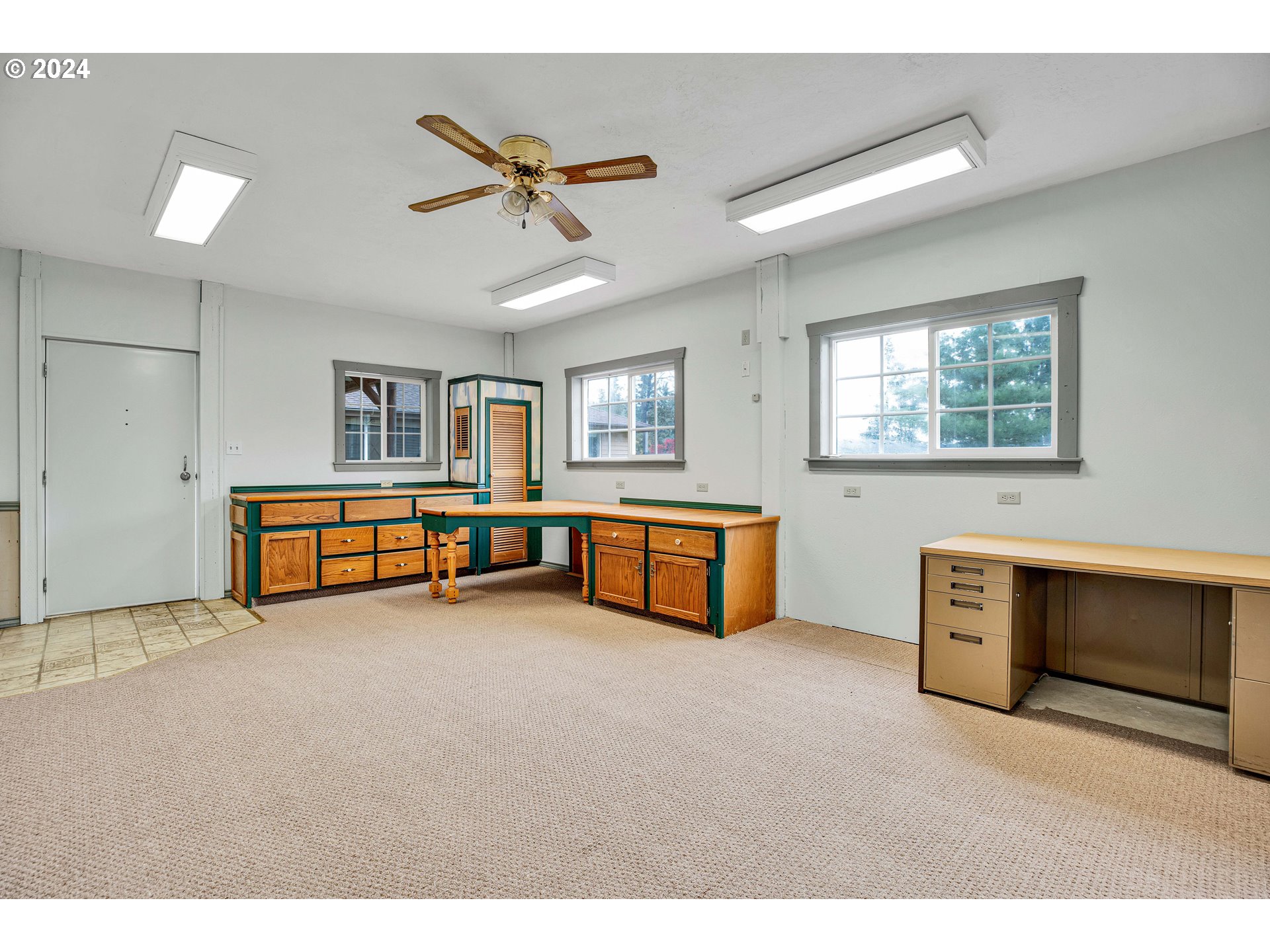 16259 South Bradley Road Oregon City, OR 97045 - Photo 27 of 38 Workshop