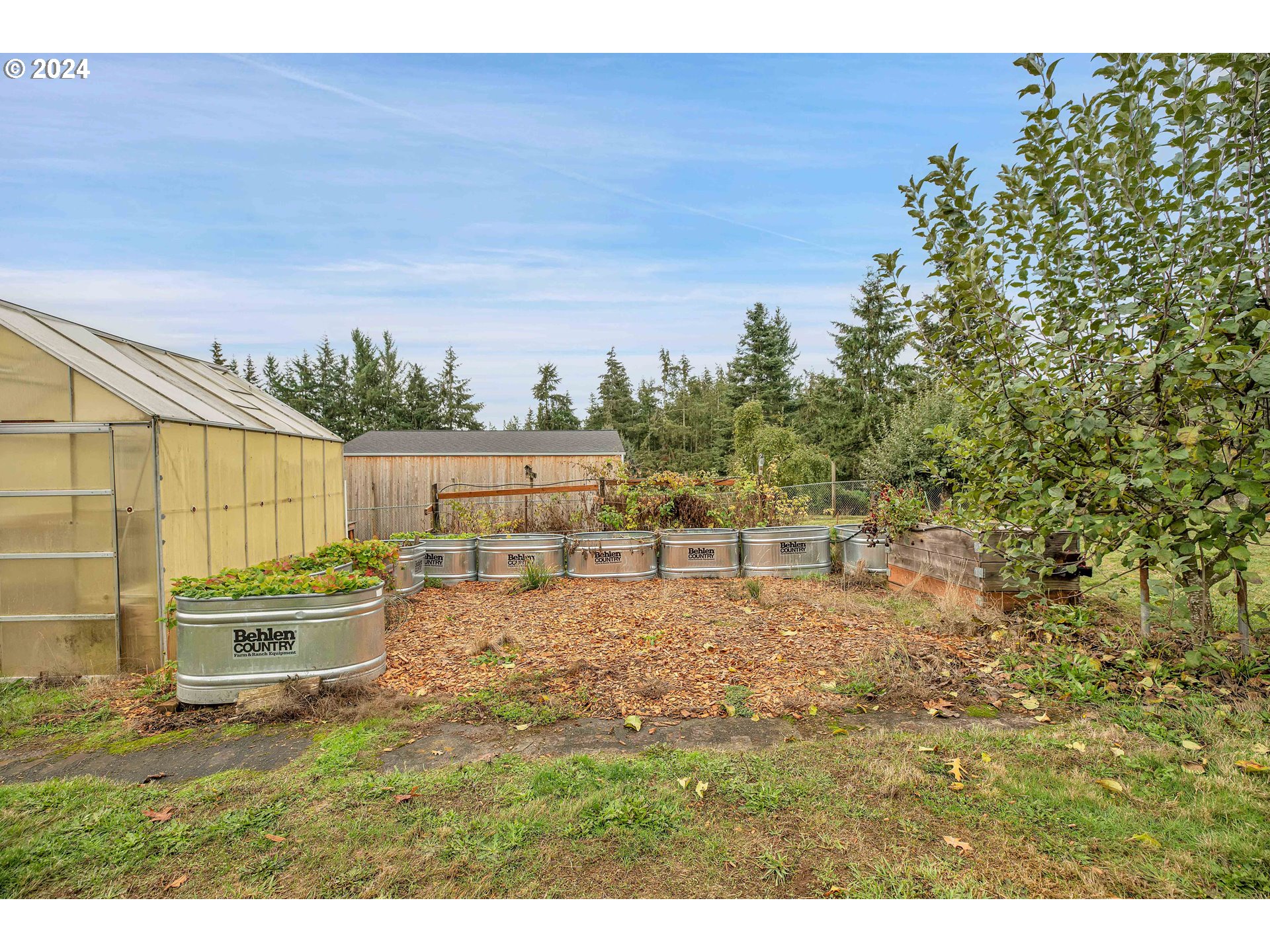 16259 South Bradley Road Oregon City, OR 97045 - Photo 33 of 38 Garden