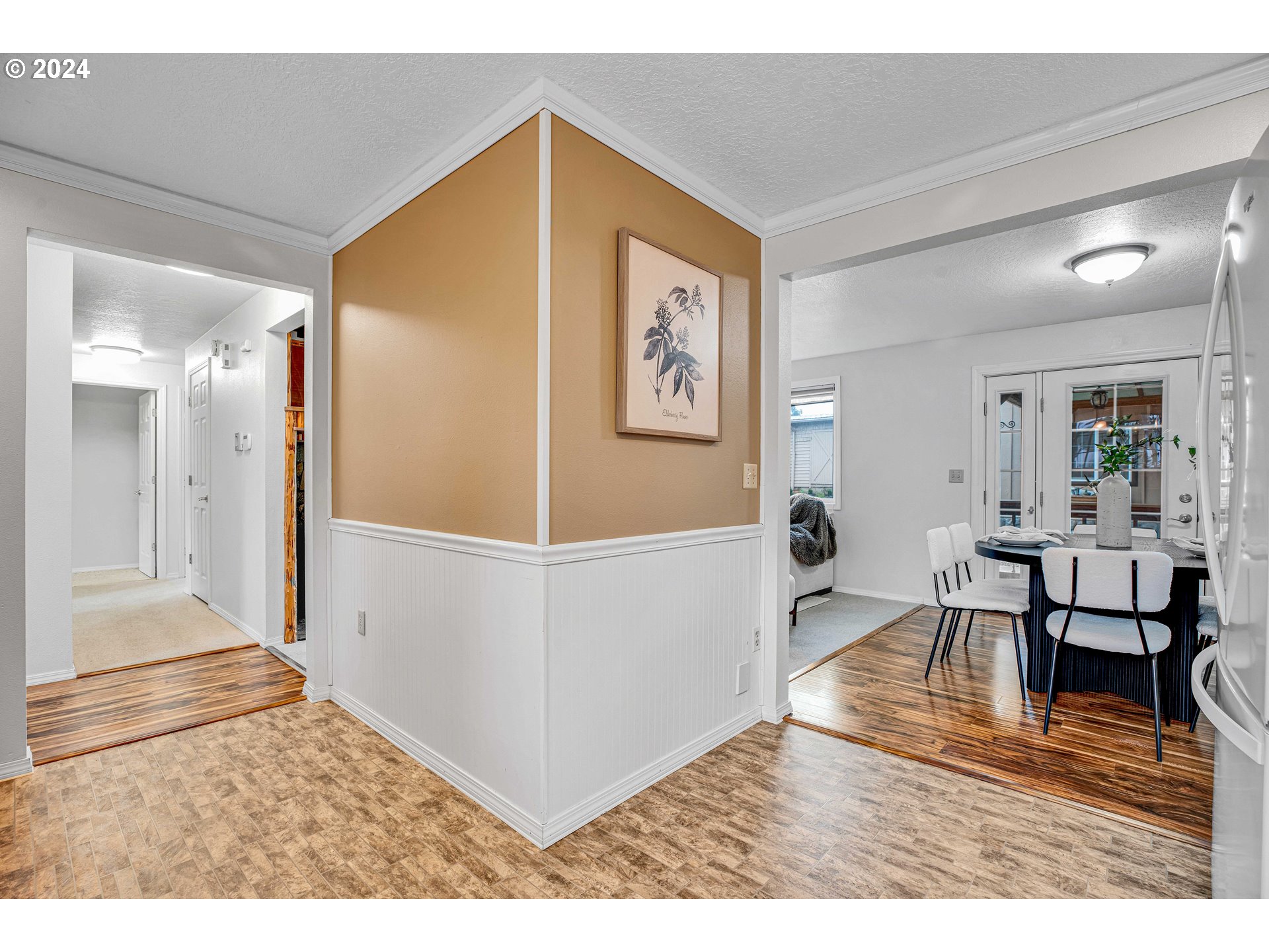 16259 South Bradley Road Oregon City, OR 97045 - Photo 6 of 38 Gallery Image 6