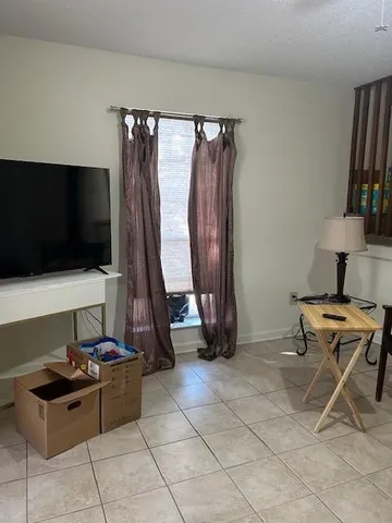 $1,200 | 4301 Florida Avenue, Unit E, Kenner, LA 70065