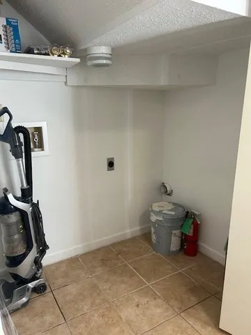 $1,200 | 4301 Florida Avenue, Unit E, Kenner, LA 70065