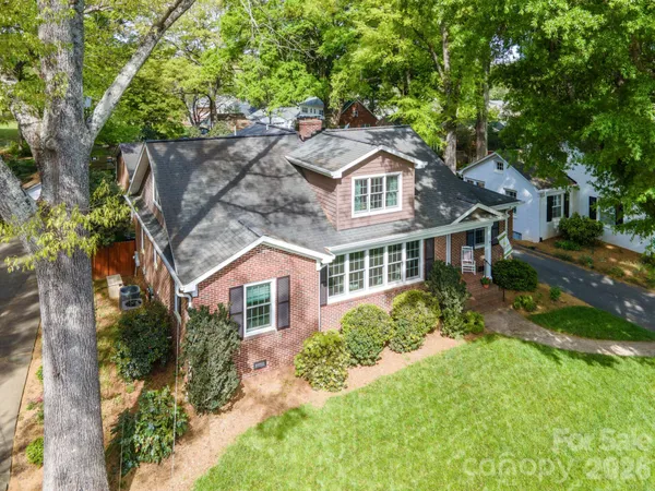$749,900 | 551 7th Street Northwest, Hickory, NC 28601
