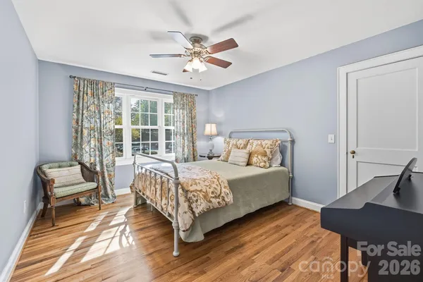 $749,900 | 551 7th Street Northwest, Hickory, NC 28601