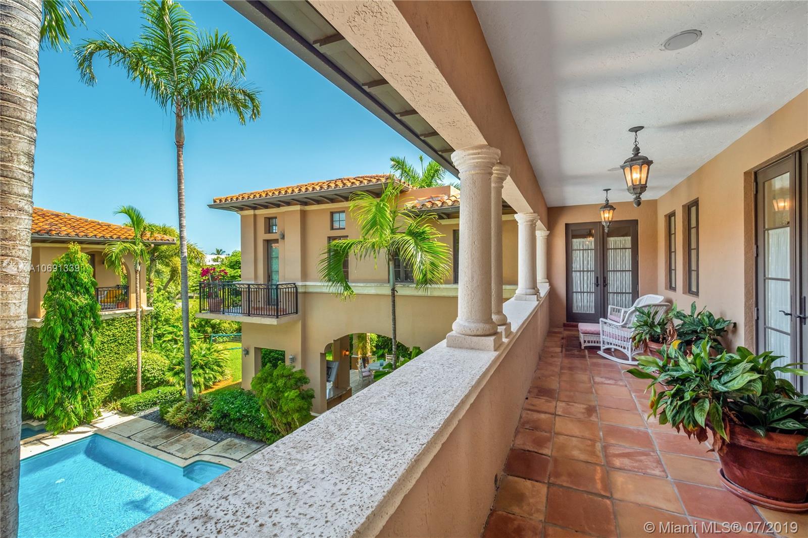 441 Island Drive Key Biscayne, FL 33149 - Photo 21 of 47 OPEN PATIO OFF SECOND FLOOR