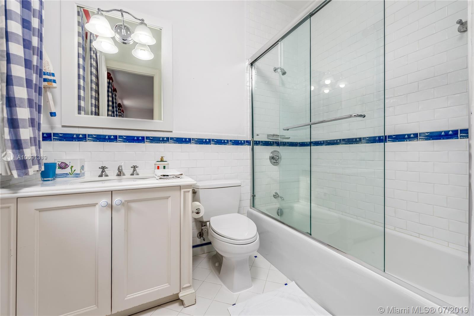 441 Island Drive Key Biscayne, FL 33149 - Photo 31 of 47 ALL CHILDREN'S BEDROOMS HAVE THEIR OWN BATHROOMS