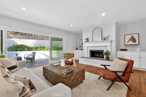 $1,595,000 | 341 Cumberland Road, Glendale, CA 91202
