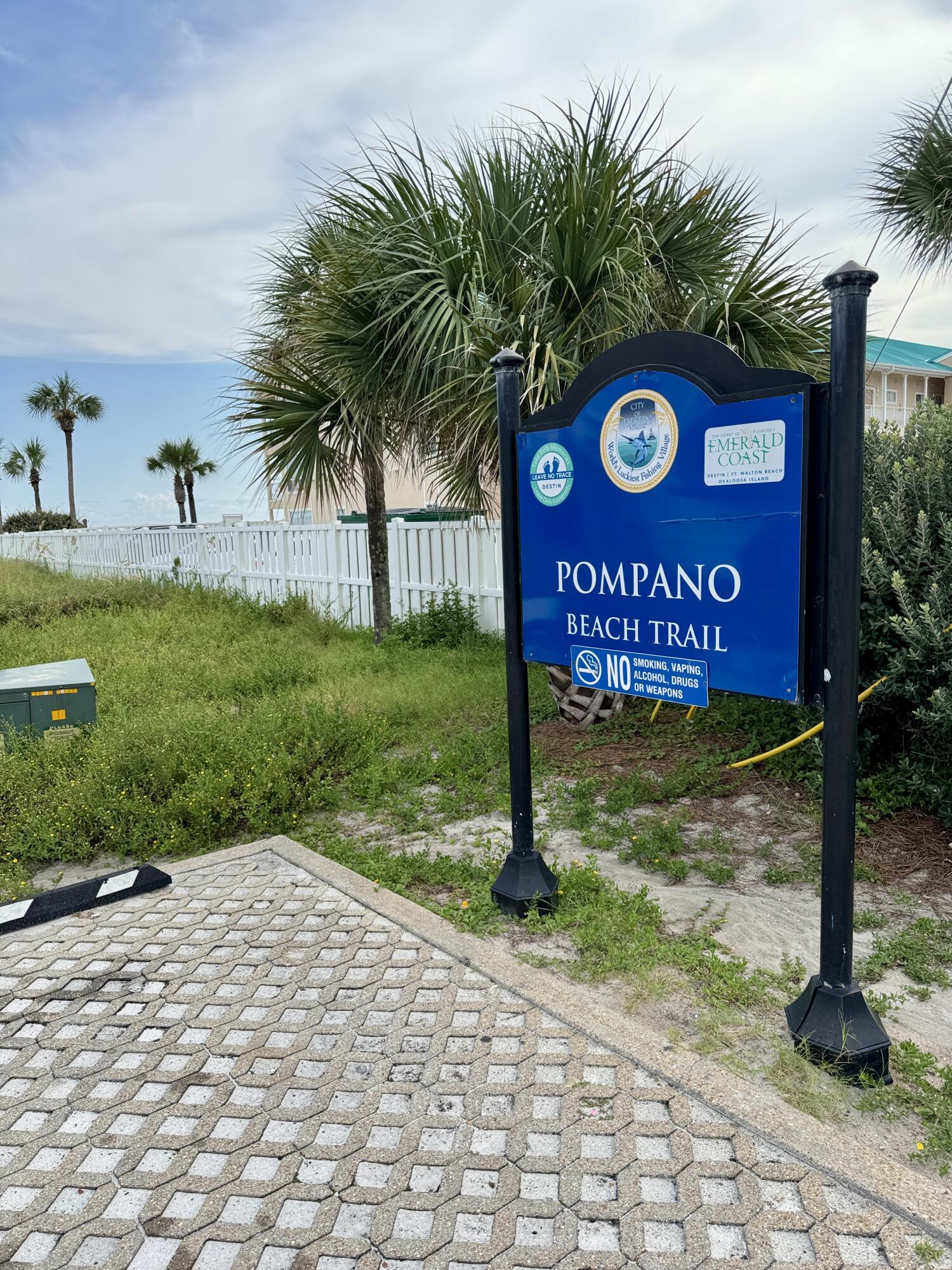 87 Dolphin Street Destin, FL 32541 - Photo 28 of 32 a view of street sign of a house