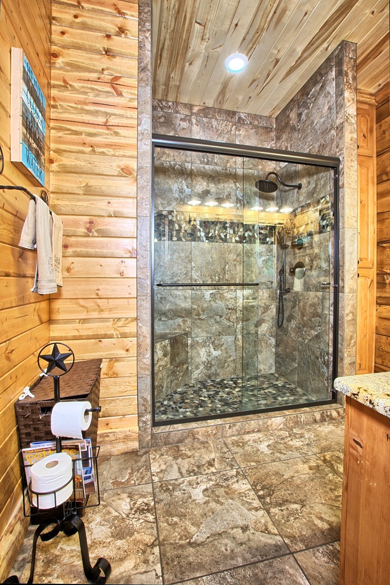 520 McCoury Loop Milam, TX 75959 - Photo 28 of 38 a view of sitting area in front of door