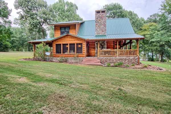 $949,000 | 520 McCoury Loop, Milam, TX 75959