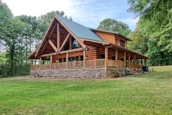 $949,000 | 520 McCoury Loop, Milam, TX 75959