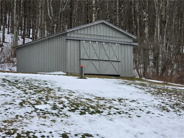 $399,000 | 418 Rezen Road, Middlefield, NY 13450