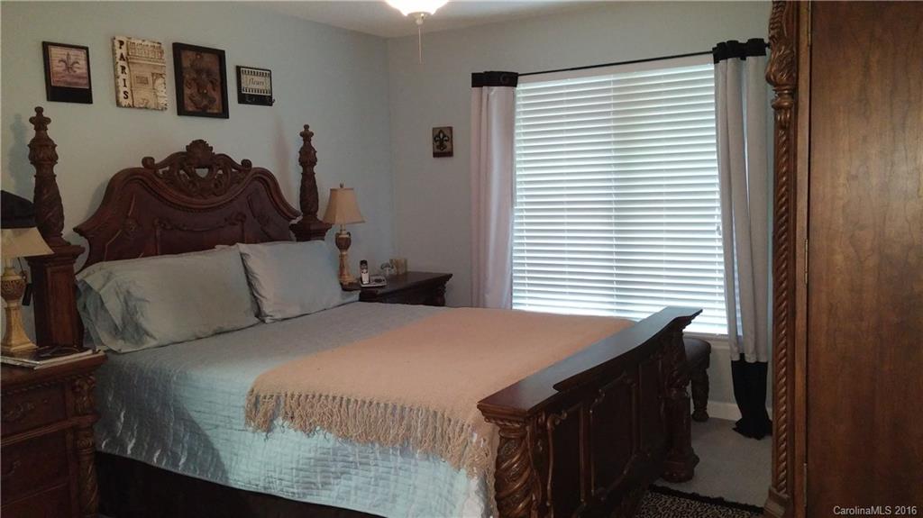 22214 Torrence Chapel Road Cornelius, NC 28031 - Photo 10 of 16 Gallery Image 10