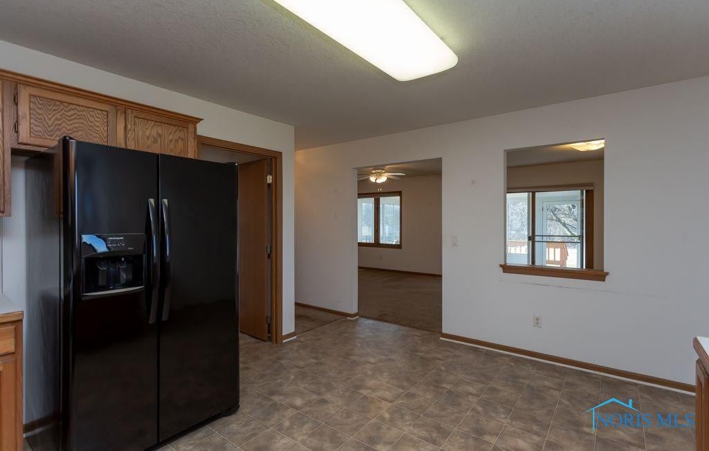 946 Kinder Road Toledo, OH 43615 - Photo 17 of 35 Gallery Image 17