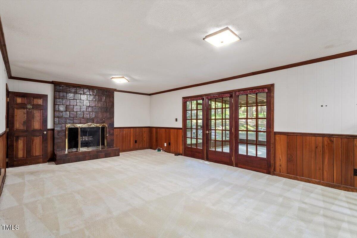 116 Cromwell Court Raleigh, NC 27614 - Photo 17 of 42 Family room/Den