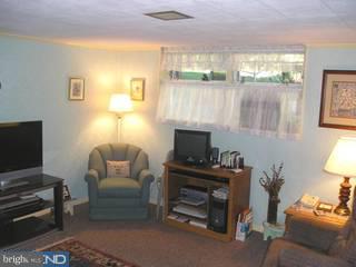 2859 Angus Road Philadelphia, PA 19114 - Photo 4 of 6