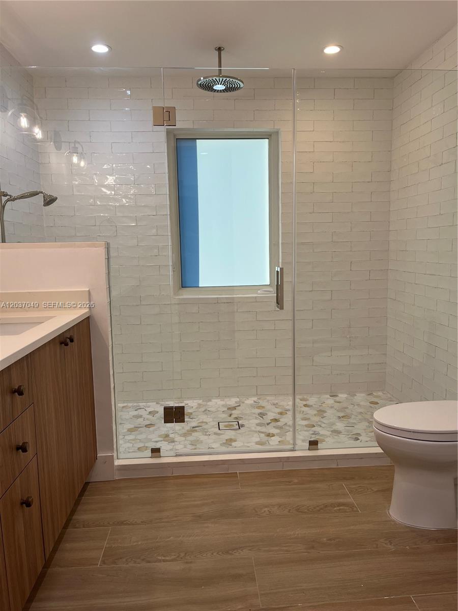 8885 Southwest 76th Terrace Miami, FL 33173 - Photo 7 of 8