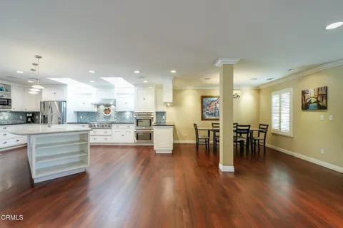 a view of kitchen with breakfast area