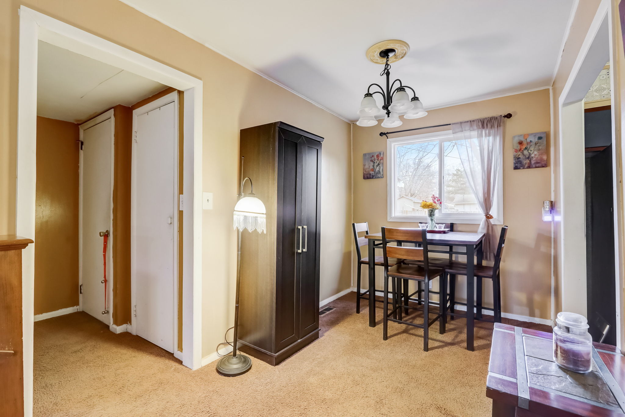 10905 Ruckle Street Carmel, IN 46280 - Photo 8 of 29 Gallery Image 8