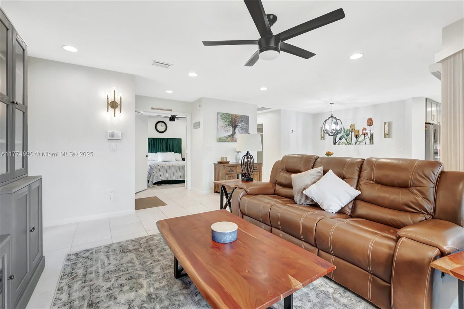 9640 Golf State Park Way Boca Raton, FL 33428 - Photo 11 of 45