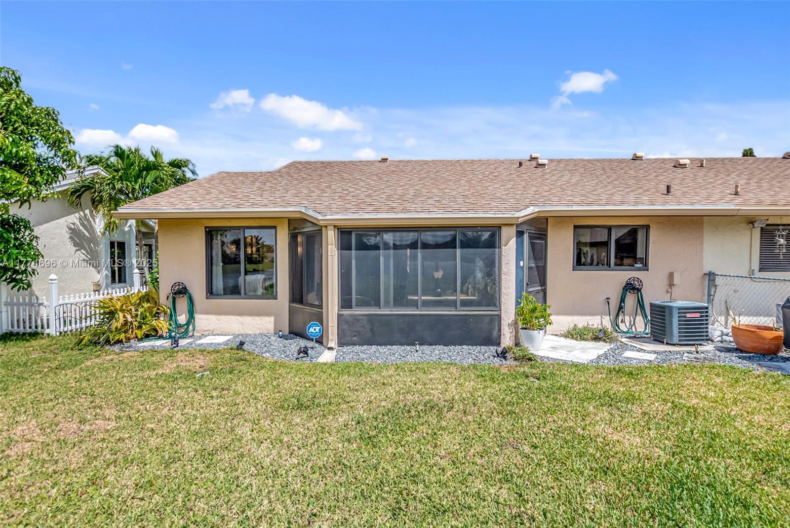 9640 Golf State Park Way Boca Raton, FL 33428 - Photo 33 of 45