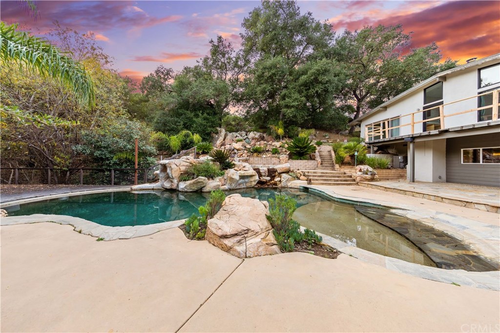 47981 Pala Road Temecula, CA 92592 - Photo 1 of 1 Pool and Main House