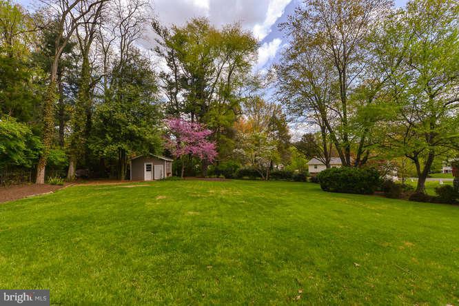 9824 Vale Road Vienna, VA 22181 - Photo 22 of 25 Exterior (Rear)