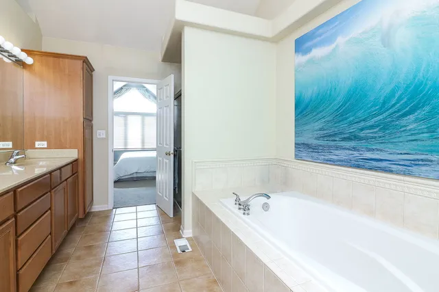 $3,700 | 961 West Spencer Court, Unit 961, Palatine, IL 60067