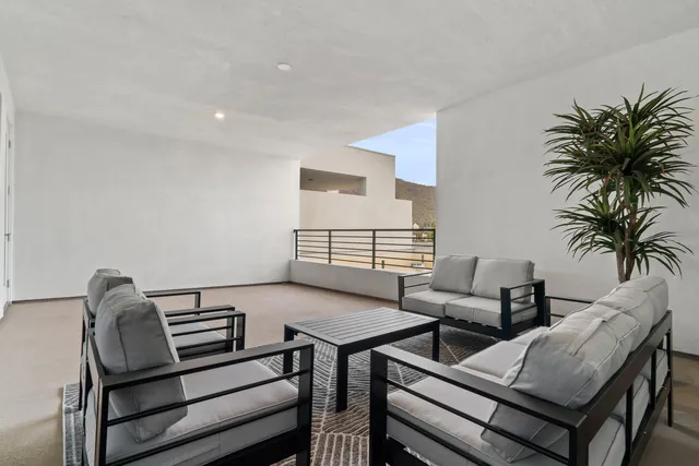 a view of outdoor space