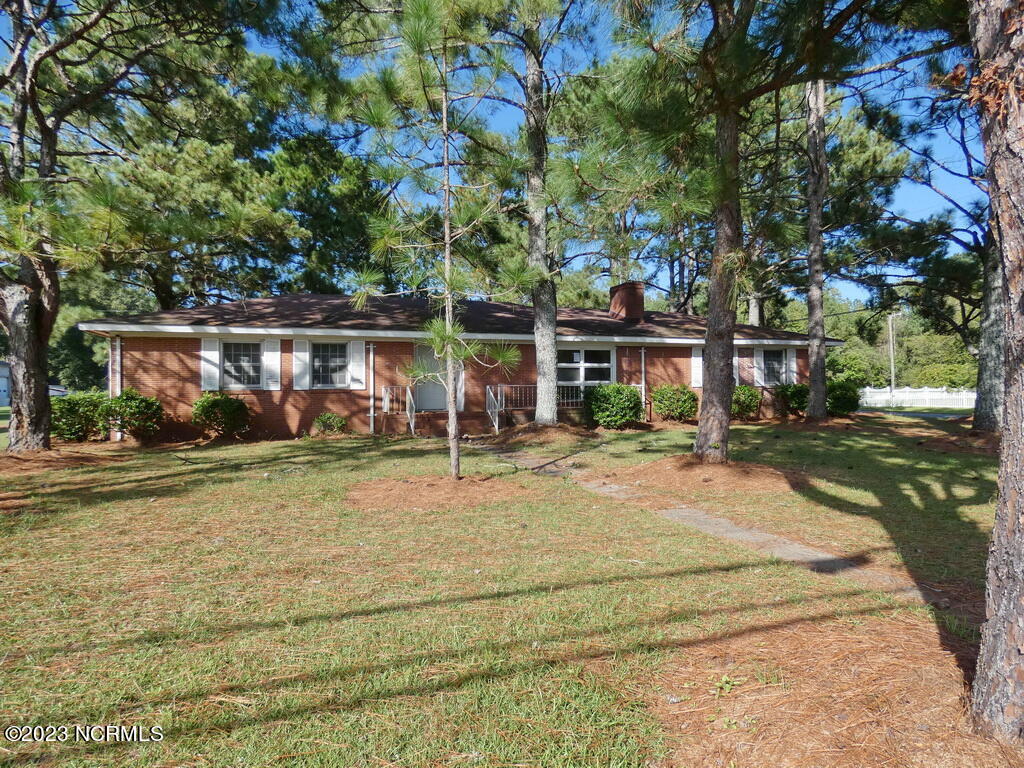 2006 Tower Hill Road Kinston, NC 28501 - Photo 1 of 26 FRONT